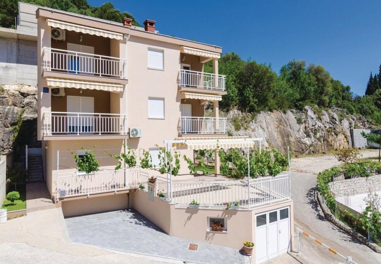 Apartments Ljuba Дуба Экстерьер фото